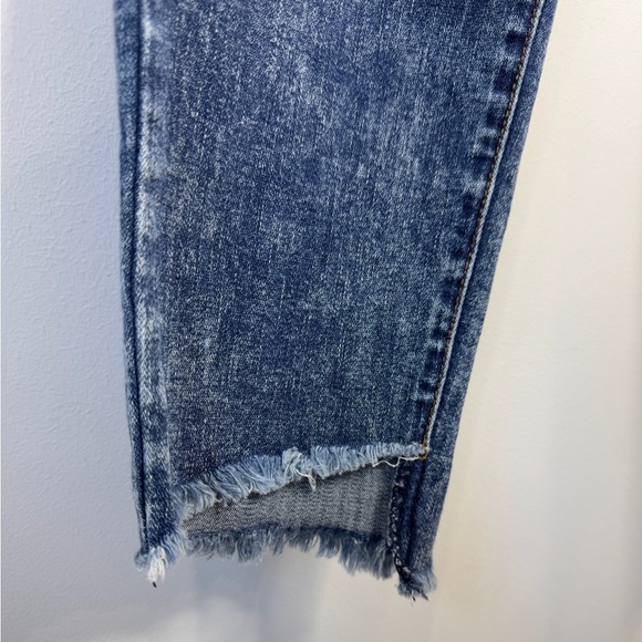 STS Taylor Tomboy Distressed Raw Hem Women’s Jeans (28) - Picture 6 of 8